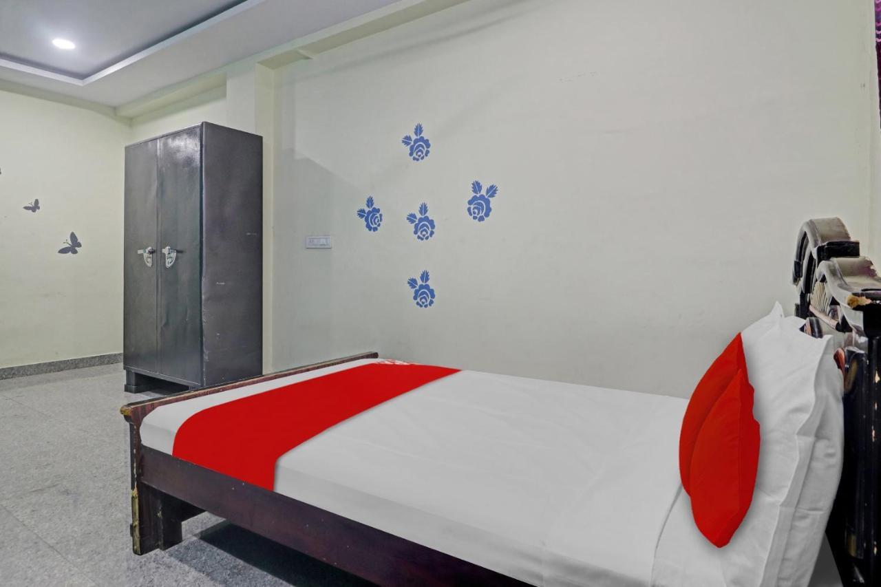 Oyo Flagship 81051 Sri Sai Manikanta Otel Haydarabad Dış mekan fotoğraf