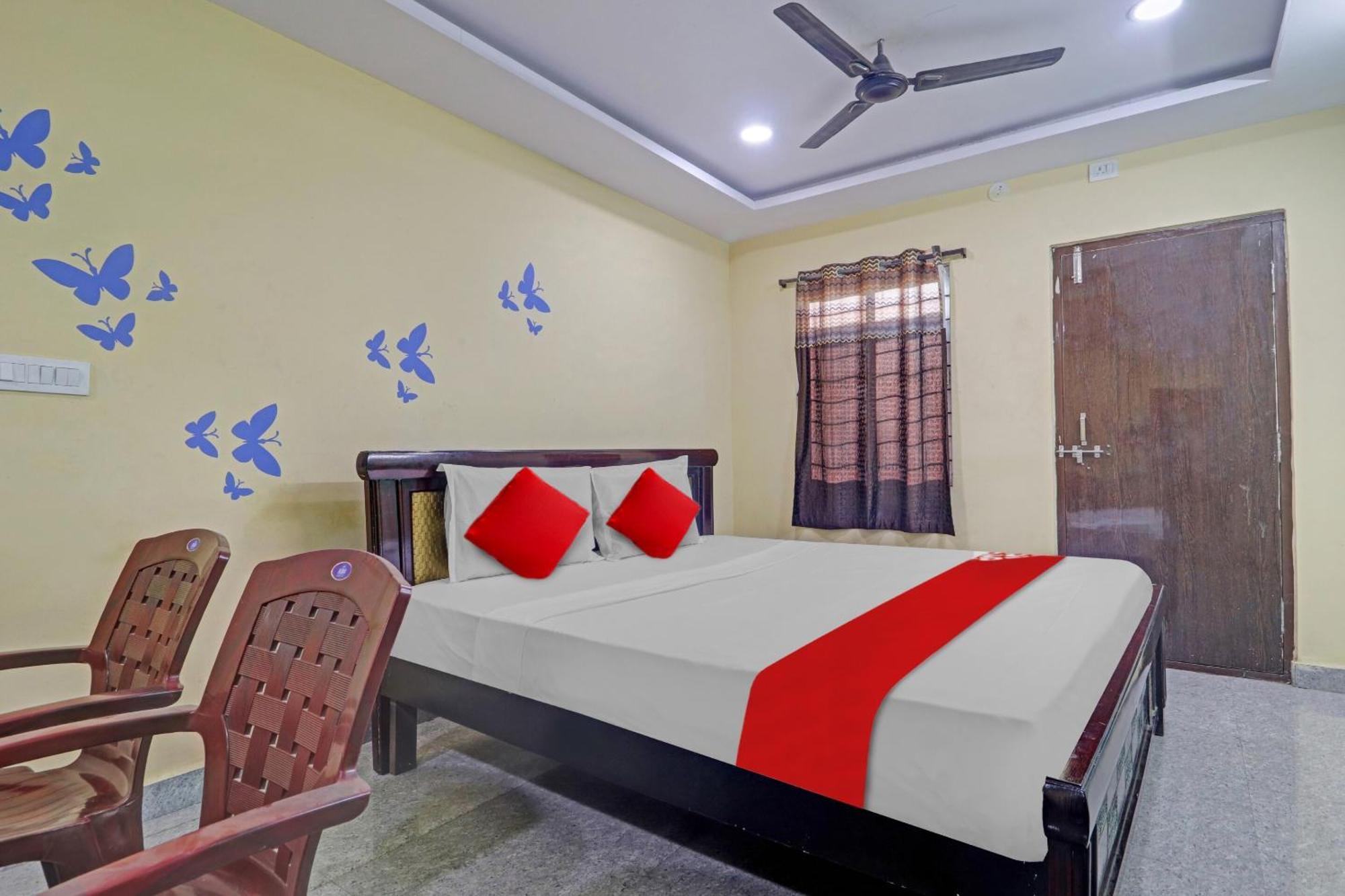 Oyo Flagship 81051 Sri Sai Manikanta Otel Haydarabad Dış mekan fotoğraf