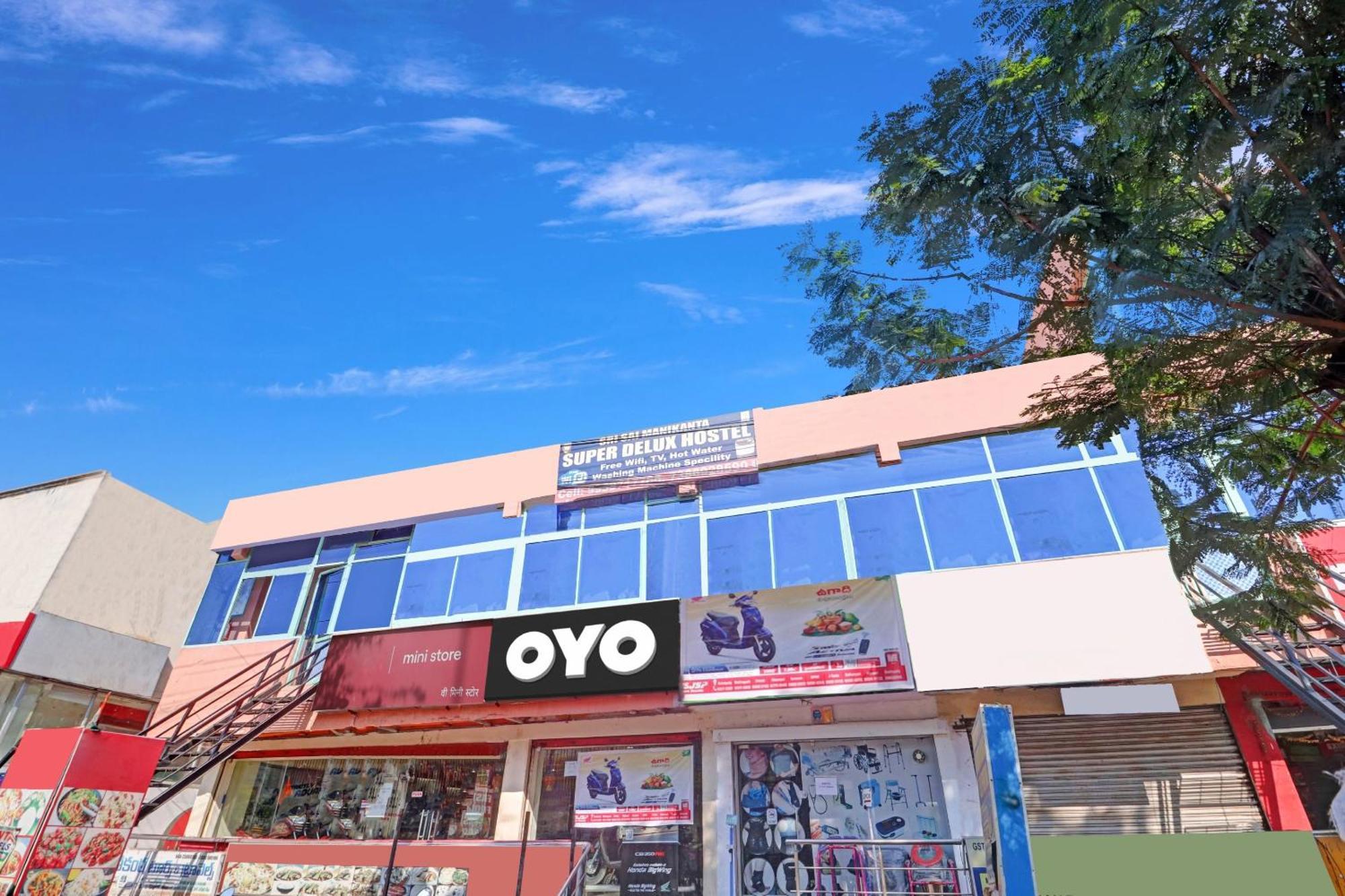 Oyo Flagship 81051 Sri Sai Manikanta Otel Haydarabad Dış mekan fotoğraf